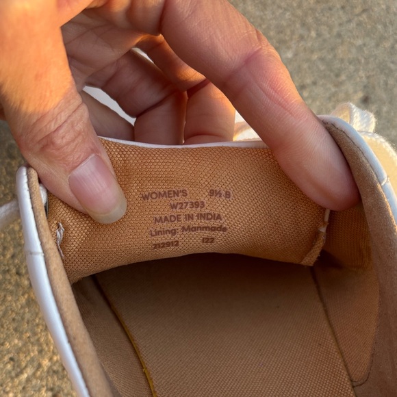 Cole Haan Women\'s Grand Crosscourt Sneaker. Like New
